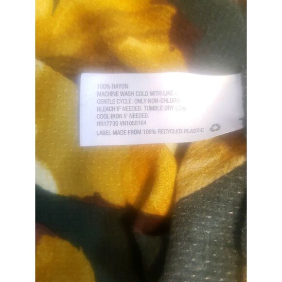 A New Day Green Yellow Floral Tiered Pockets Midi Dress Size Large - Picture 6 of 7